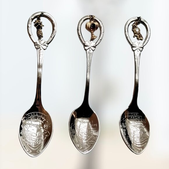 Vintage Hawaiian Souvenir Spoons Set of 3 Silver Metal with Gold Metal Charms - Picture 5 of 6